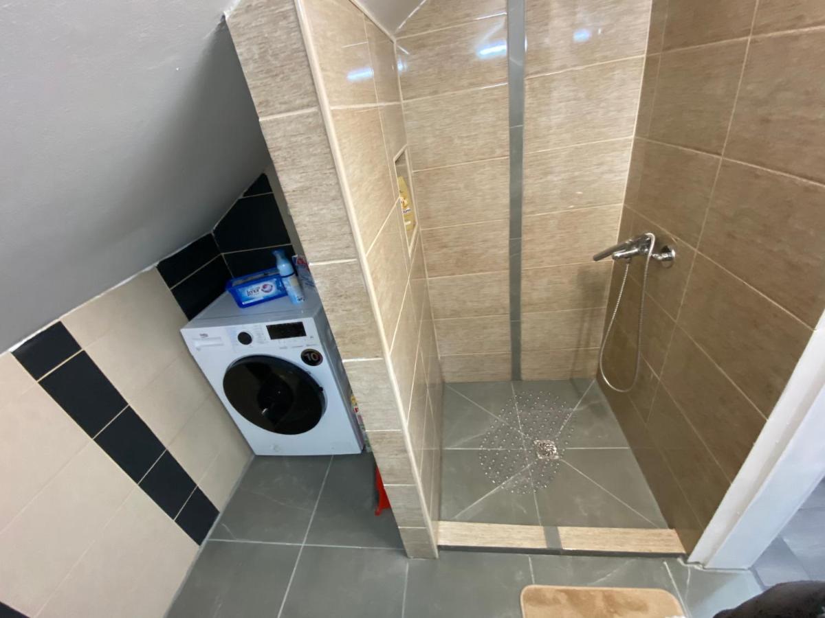 Queen Apartmancic Zaječar Kültér fotó